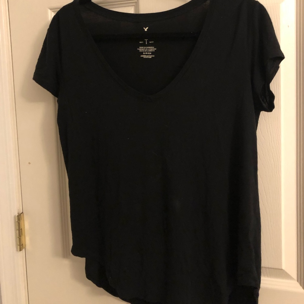 AEO V-neck